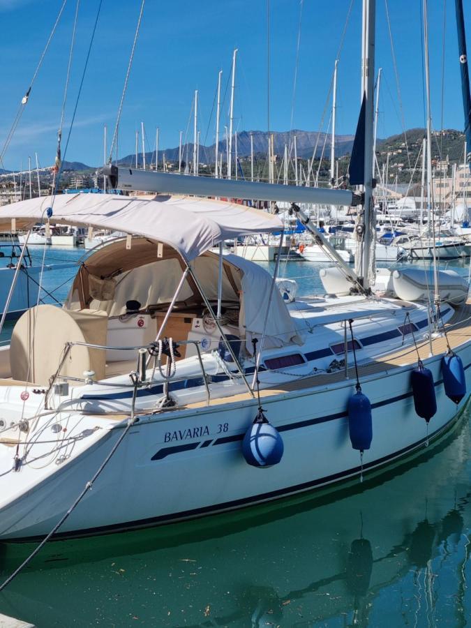 Albergo Stella Di Mare Lavagna Bagian luar foto